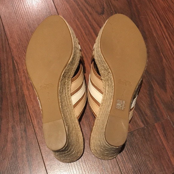 COACH Florentine wedge sandal - Picture 7 of 7